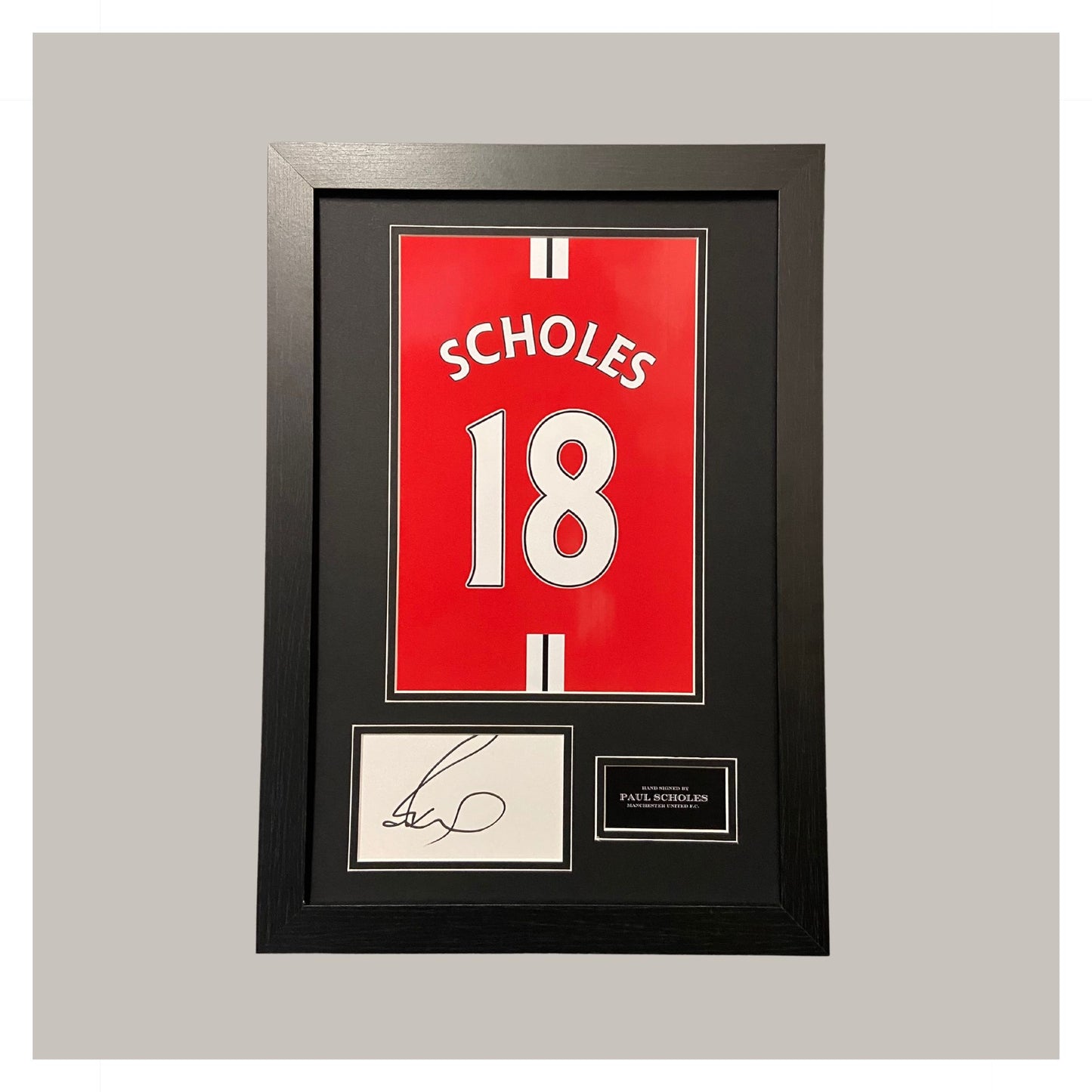 PAUL SCHOLES MOUNTED DISPLAY