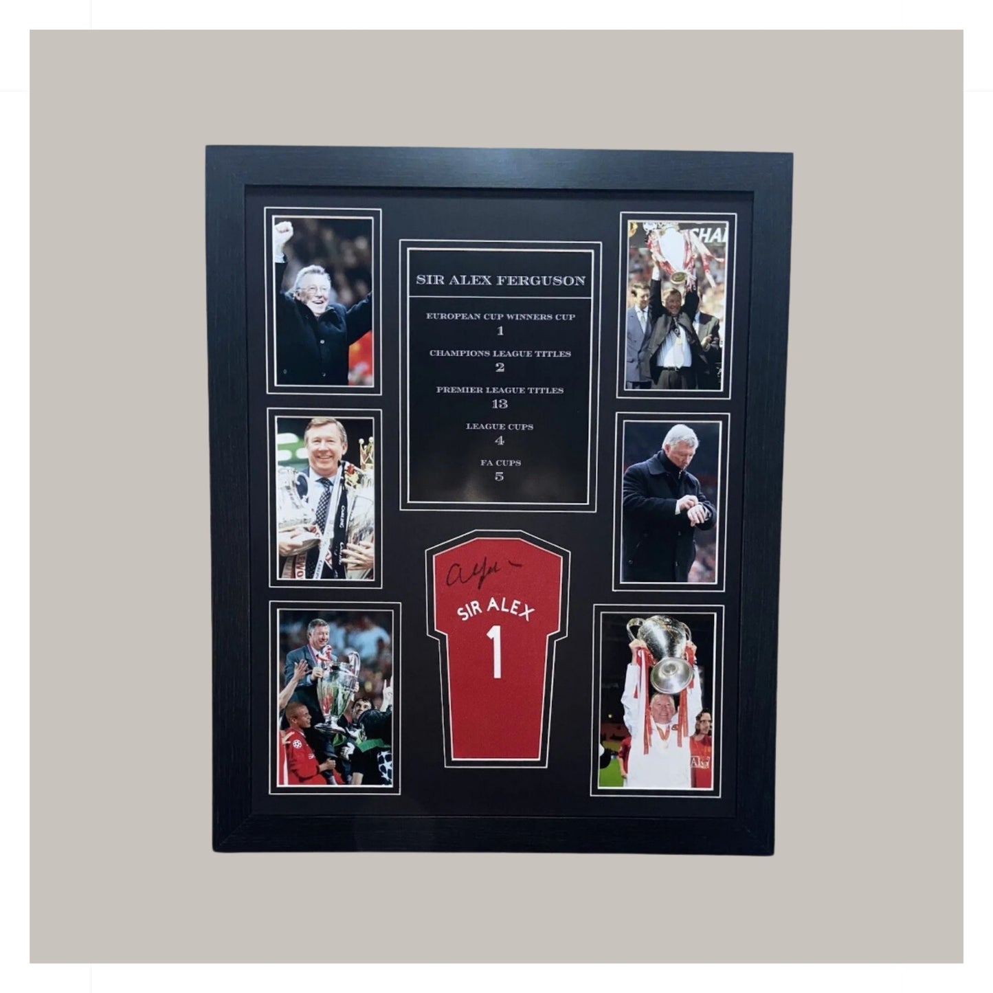 SIR ALEX FERGUSON SIGNED SHIRT SWATCH MOUNTED DISPLAY
