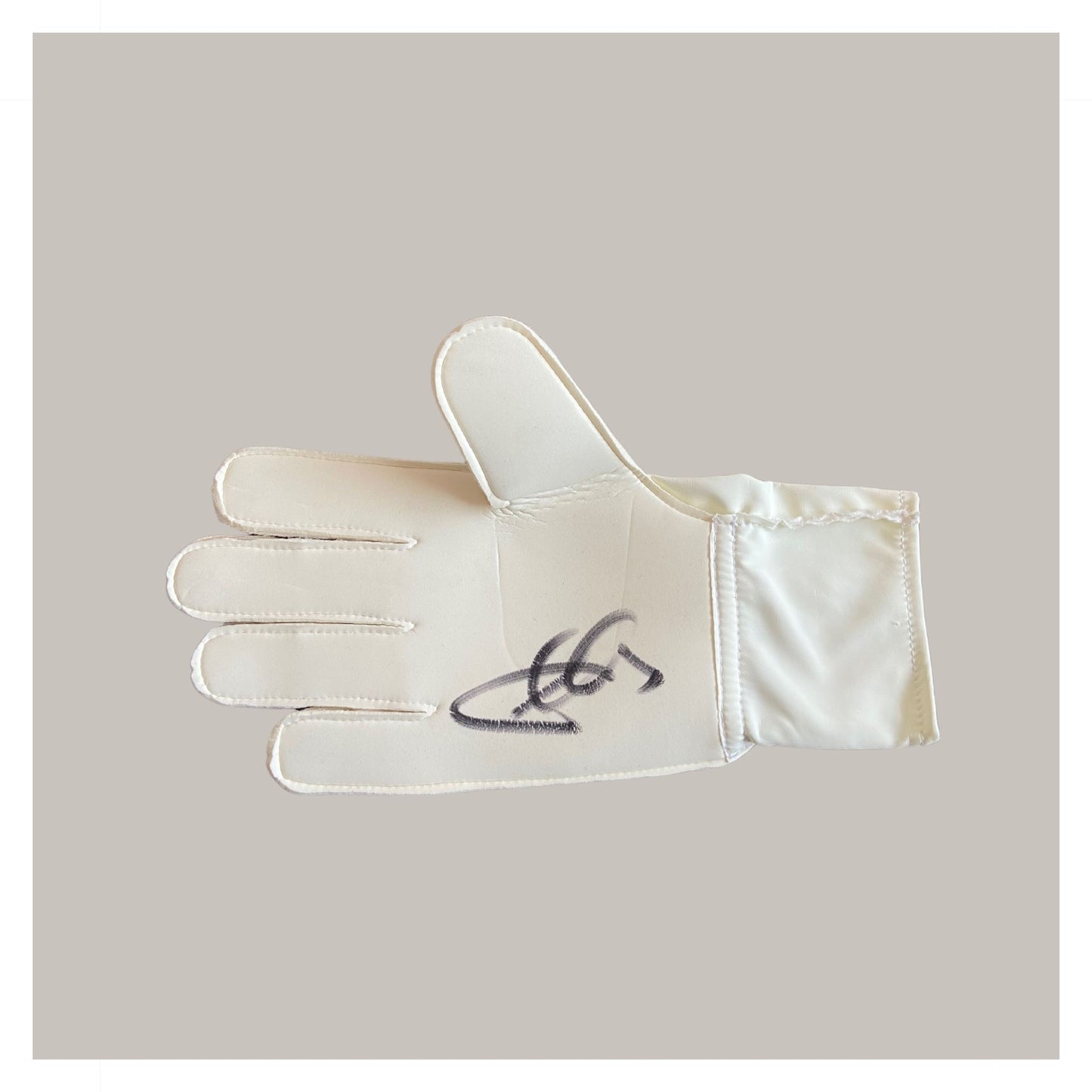 HAND SIGNED IKER CASILLAS GLOVE