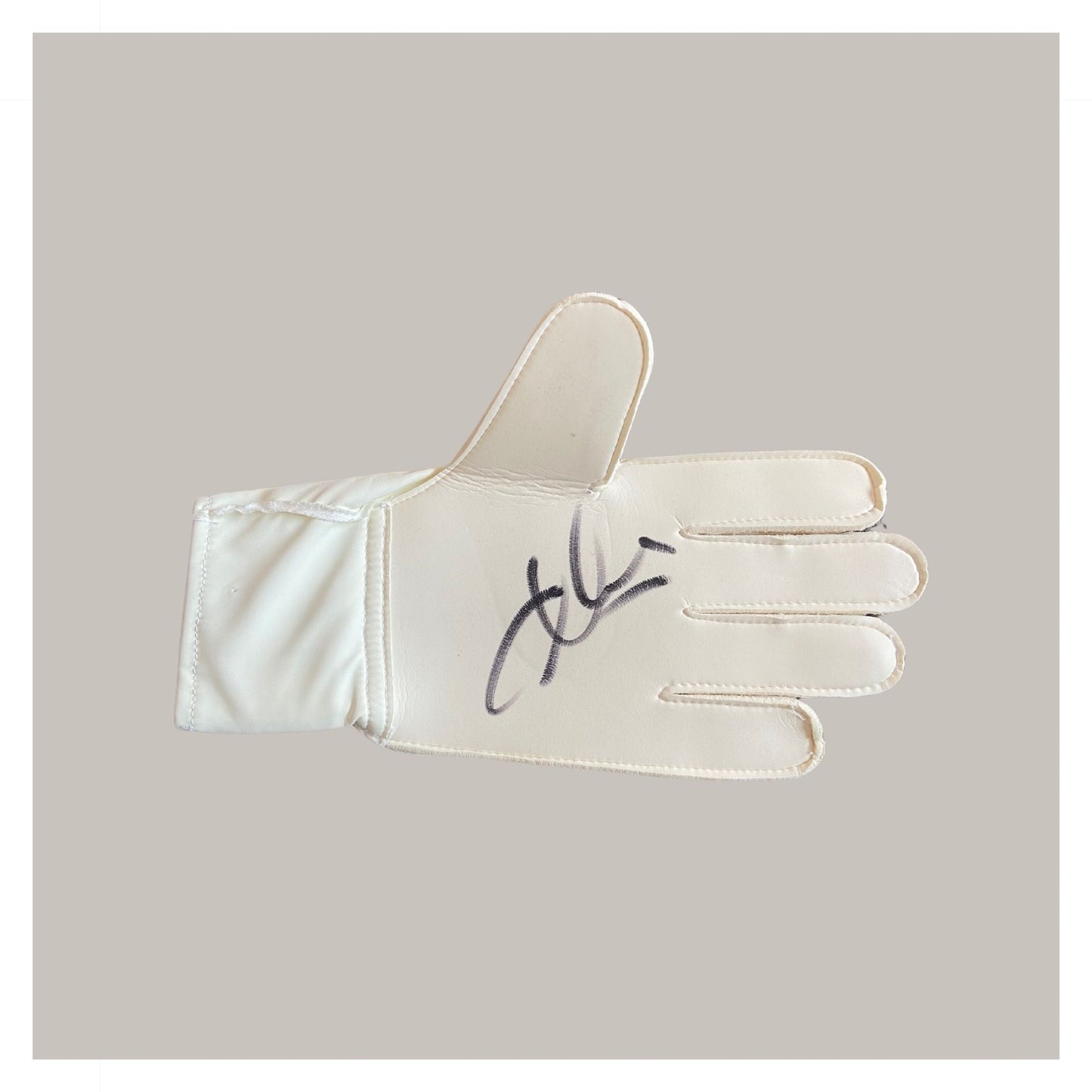 HAND SIGNED IKER CASILLAS GLOVE