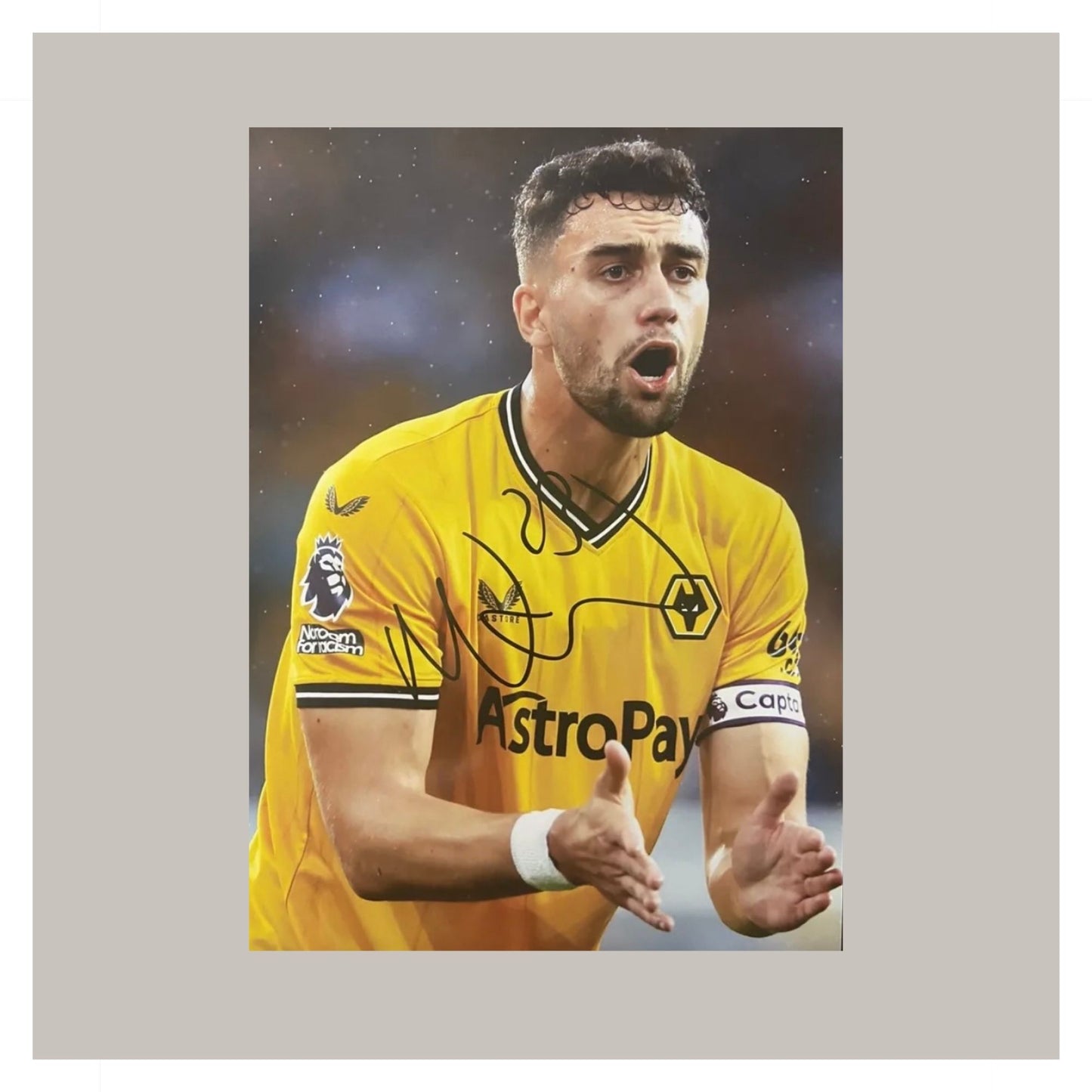 MAX KILMAN HAND SIGNED A4 PHOTO