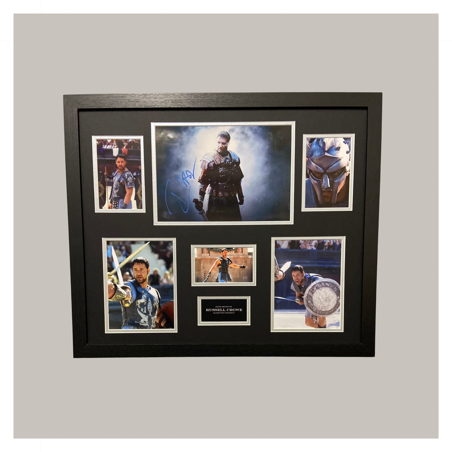 HAND SIGNED RUSSELL CROWE GLADIATOR’S MOUNTED DISPLAY