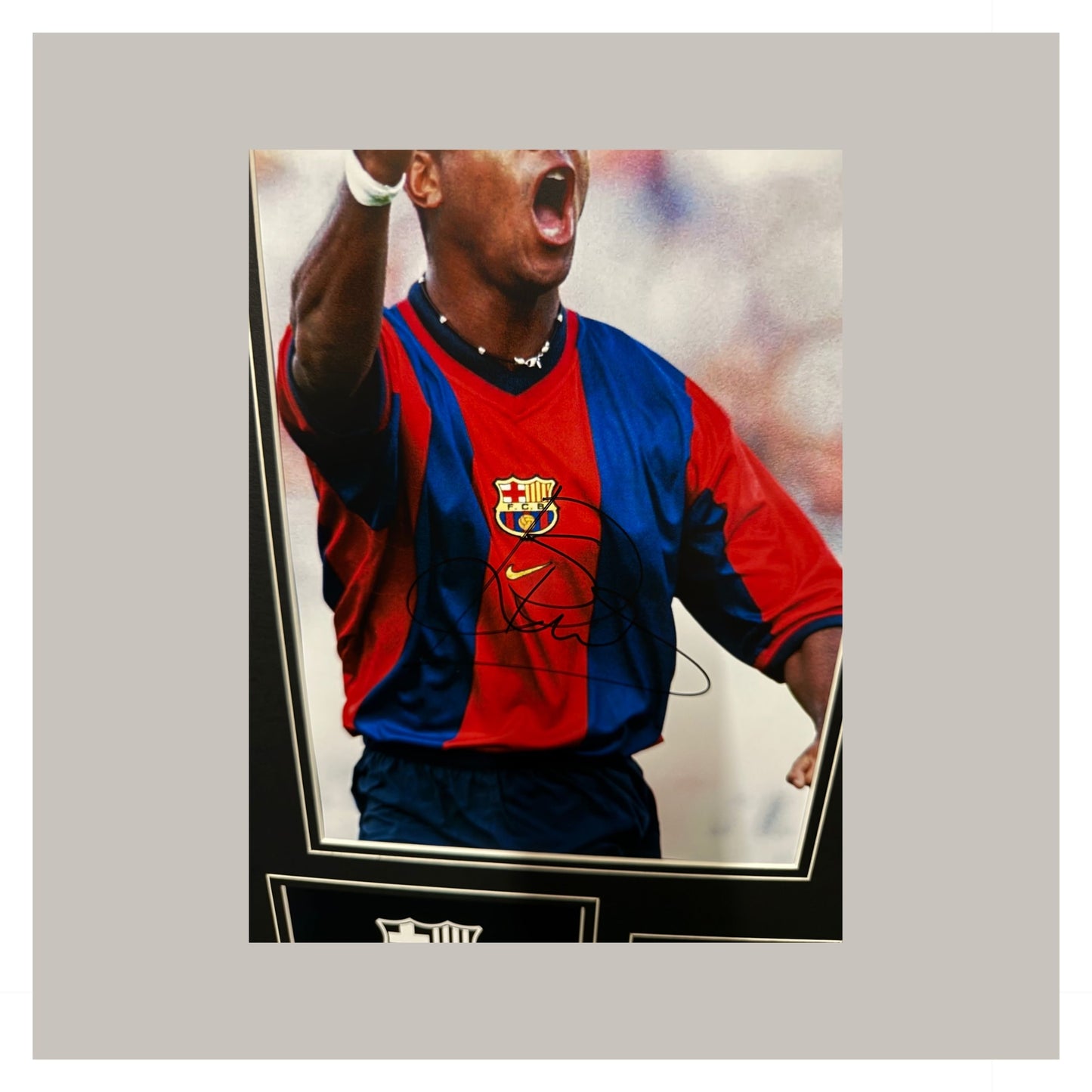 PATRICK KLUIVERT MOUNTED DISPLAY