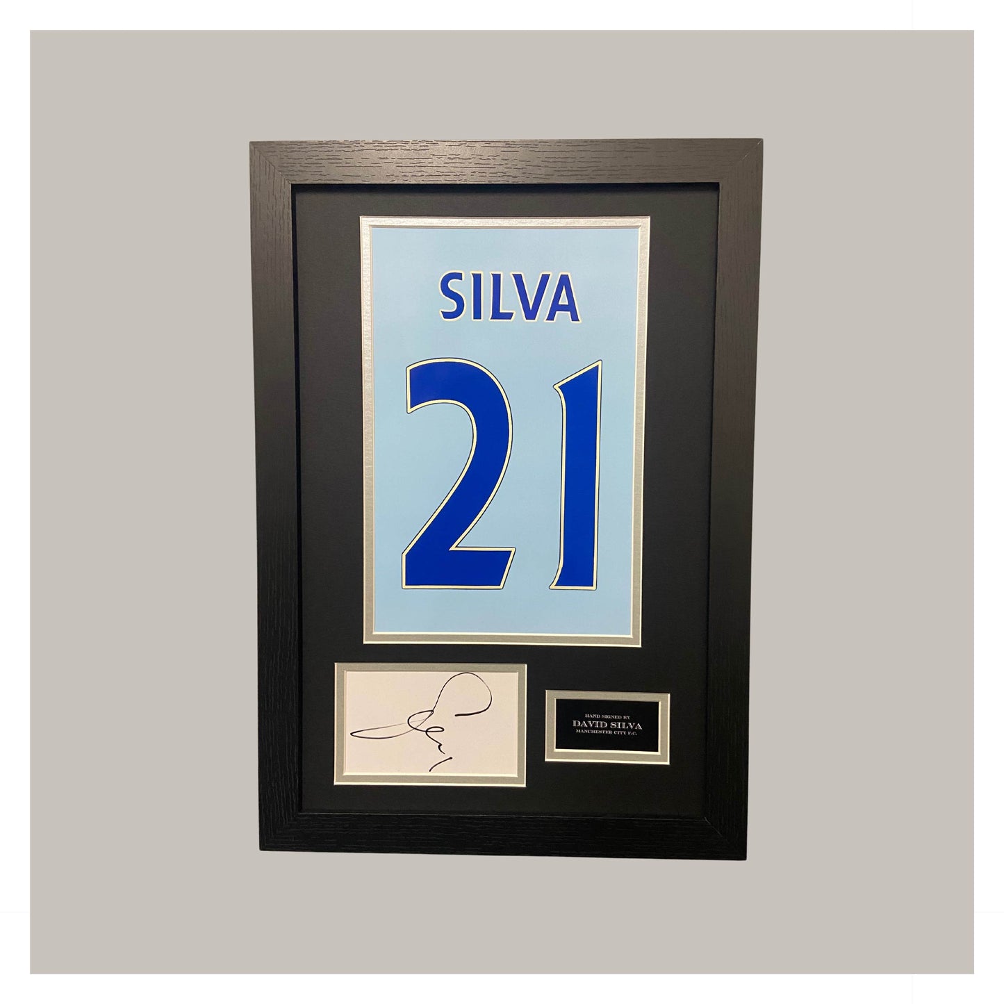 David silva signed mounted back of shirt display Manchester City F.C.