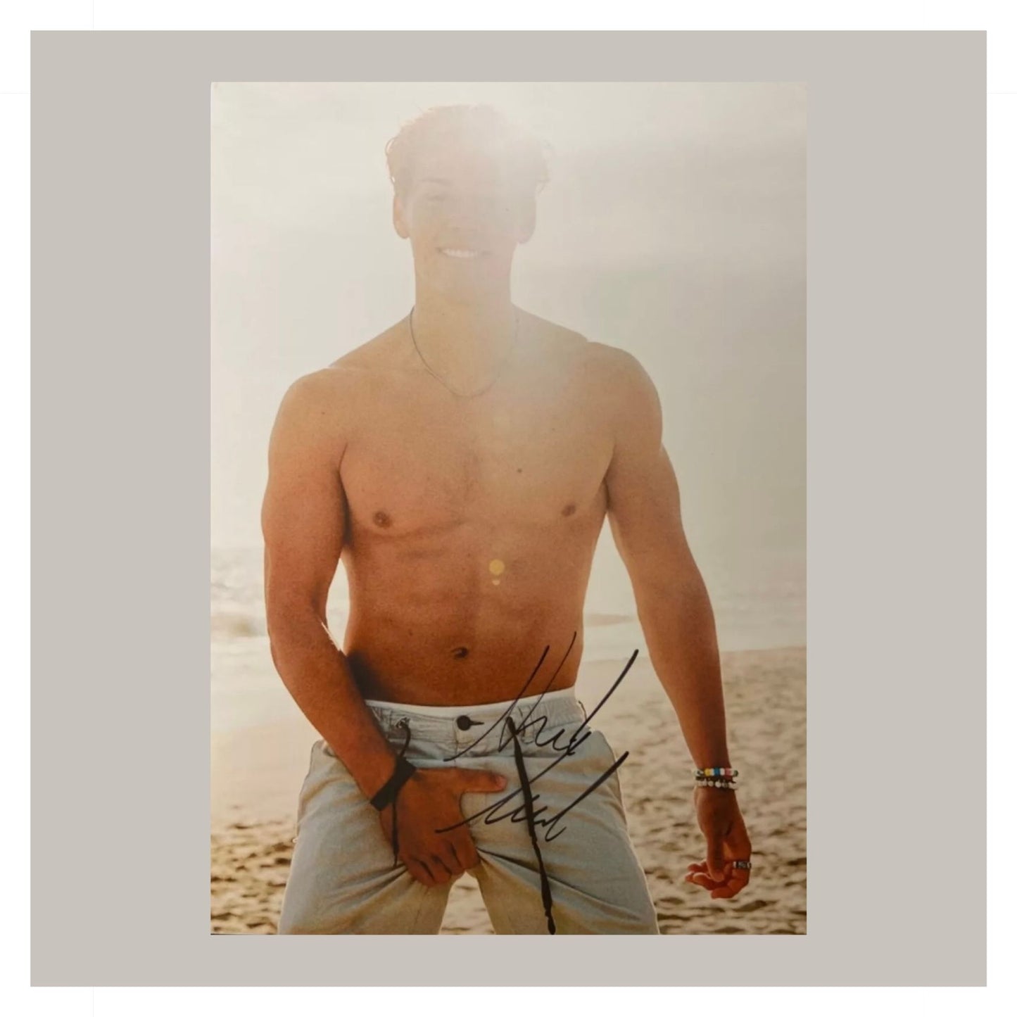 NOAH BECK HAND SIGNED A4 PHOTO