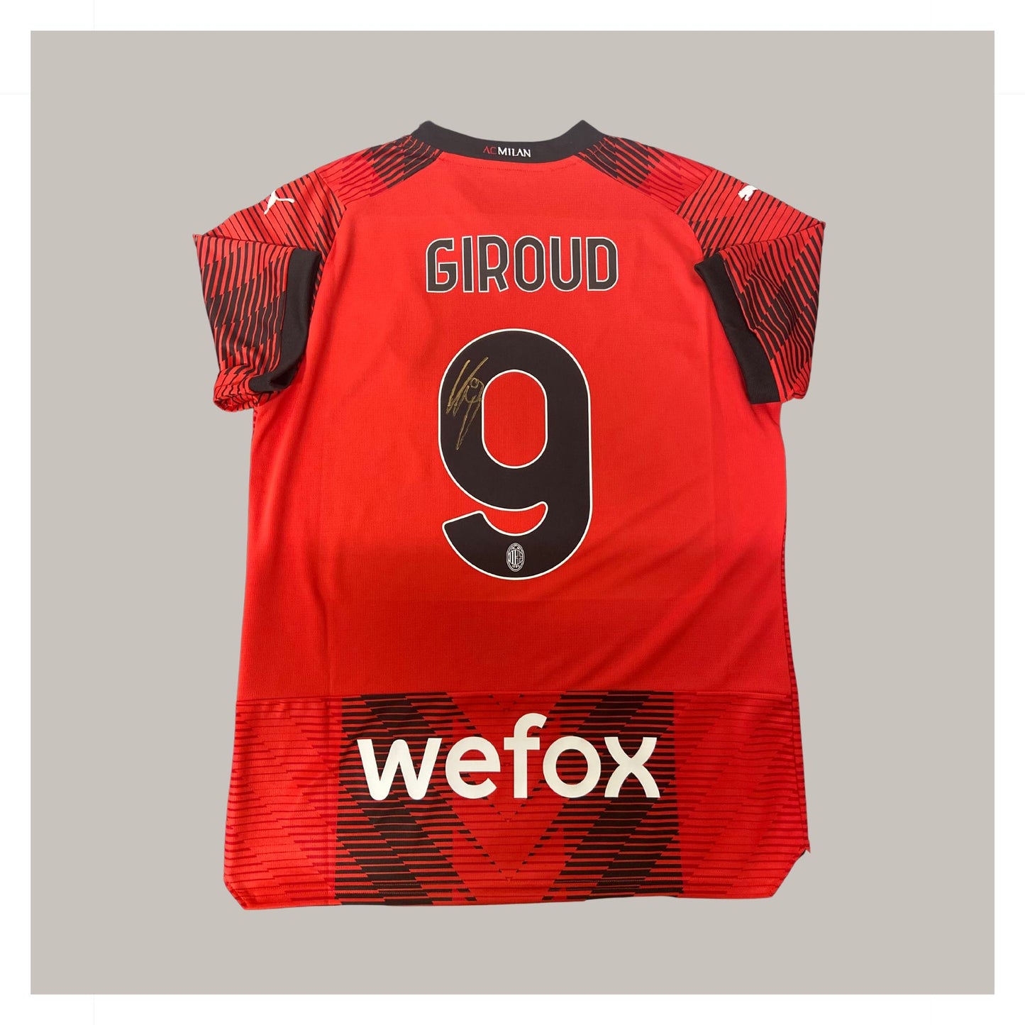 OLIVER GIROUD SIGNED AC MILAN SHIRT