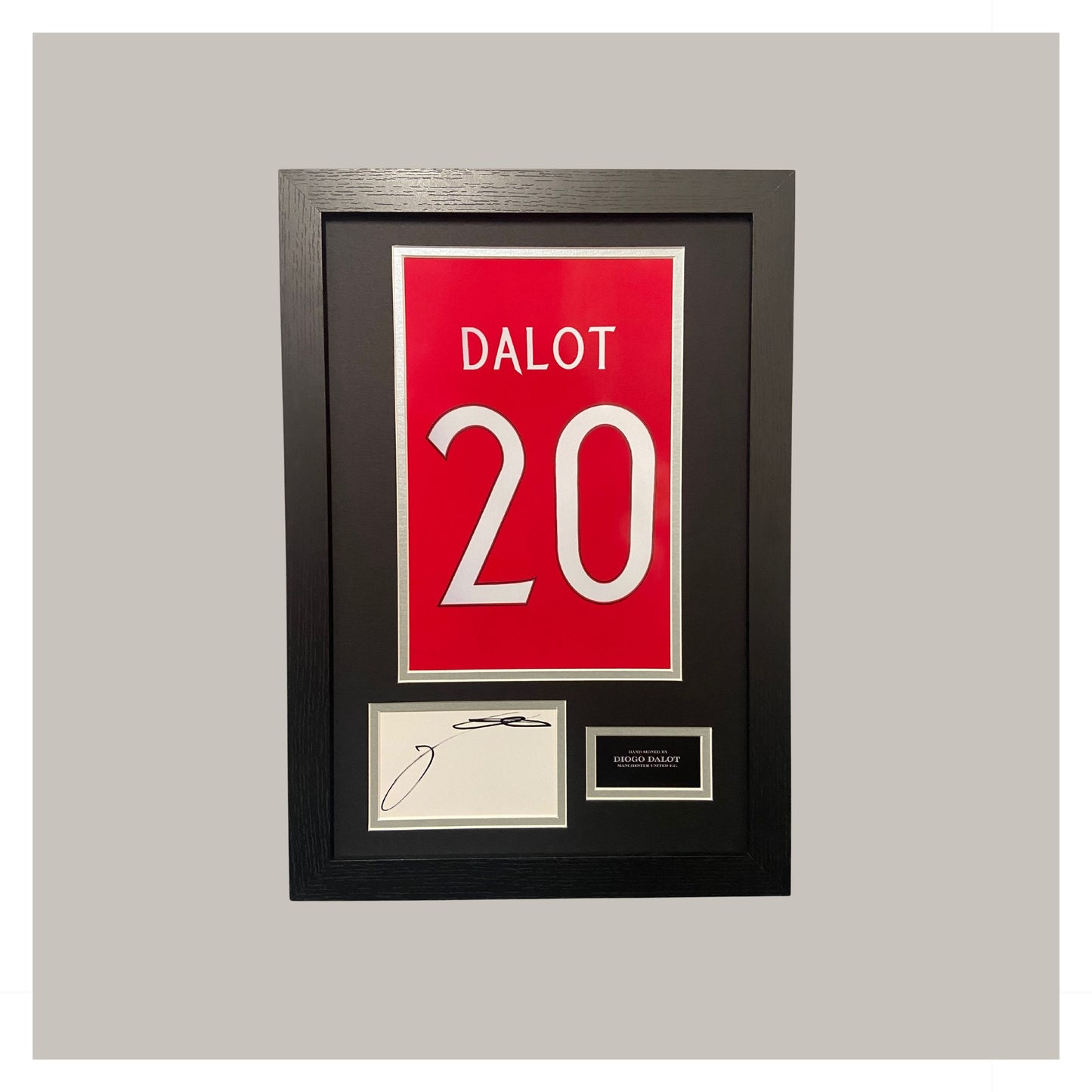 DIOGO DALOT A4 BACK OF SHIRT SIGNED INDEX CARD MOUNTED DISPLAY