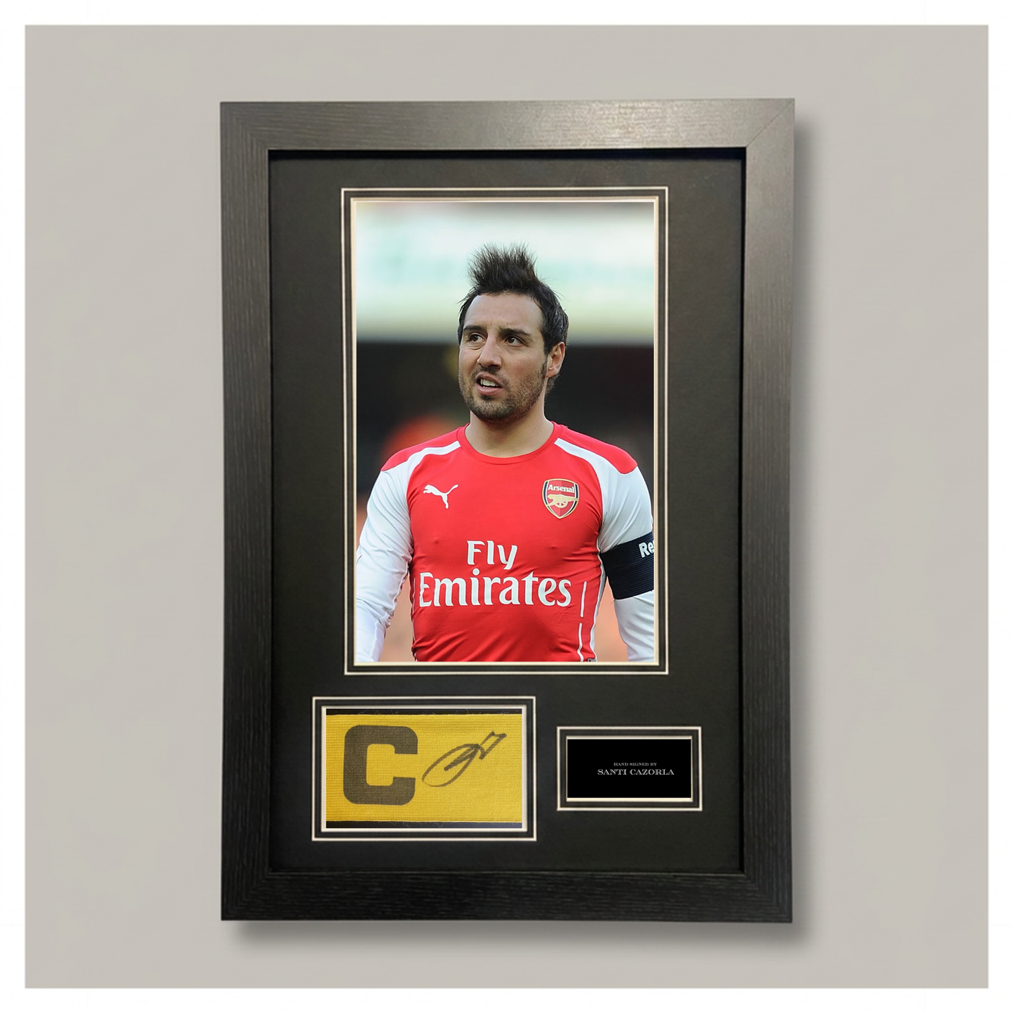 SANTI CAZORLA CAPATINS ARMBAND MOUNTED DISPLAY