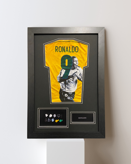 RONALDO R9 HAND-PAINTED MINI SHIRT DISPLAY