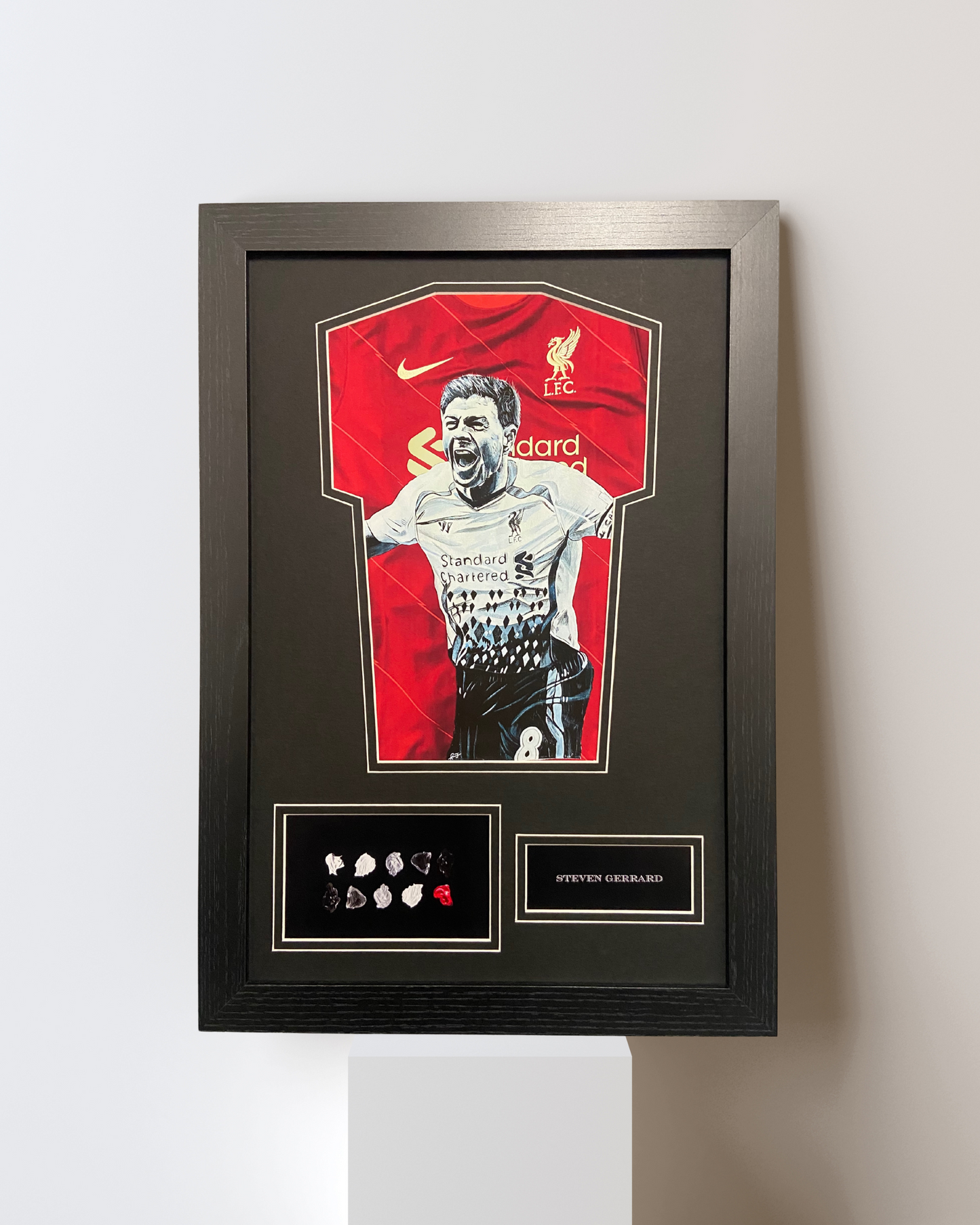 STEVEN GERRARD HAND-PAINTED MINI SHIRT DISPLAY