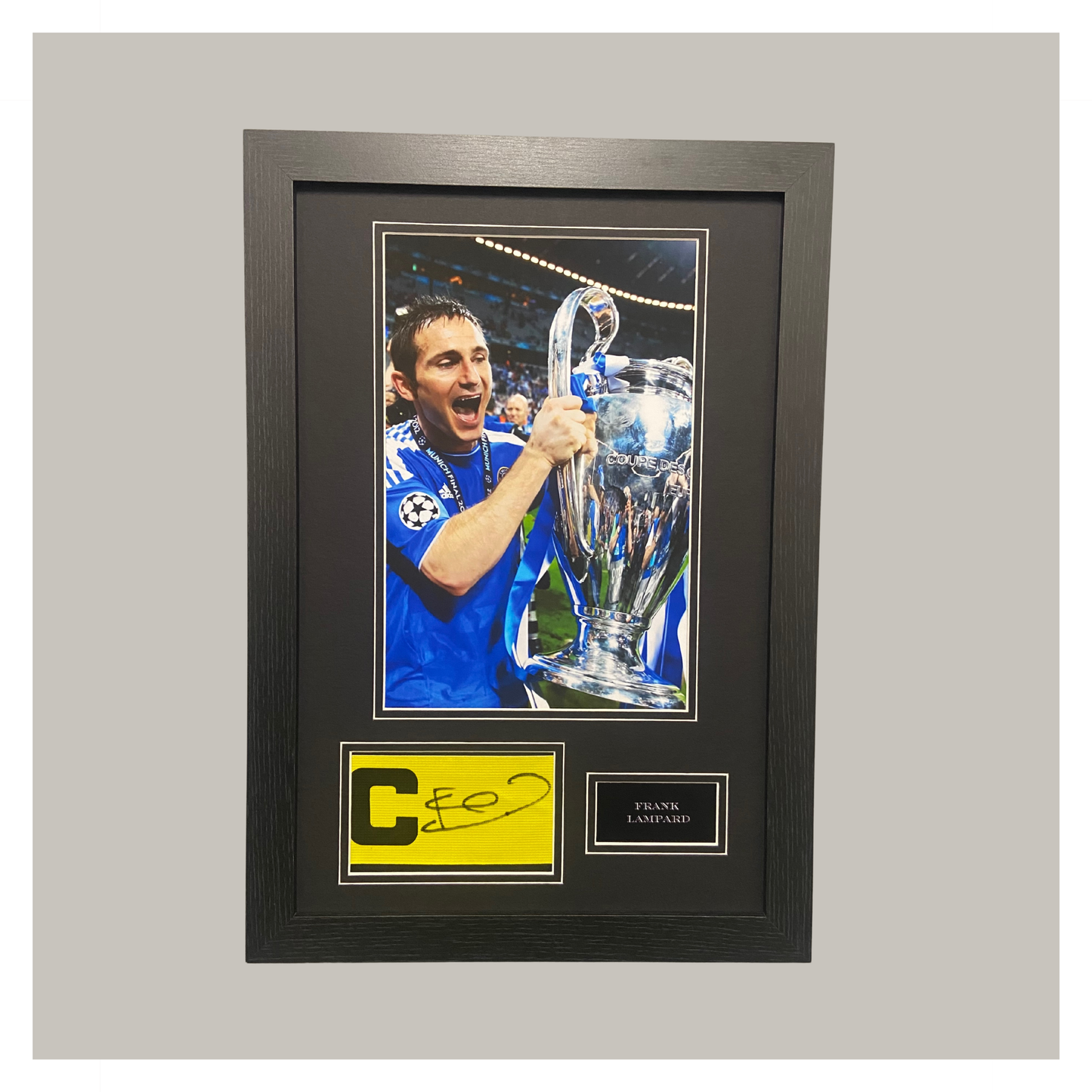 FRANK LAMPARD SIGNED CAPTAINS ARMBAND DISPLAY