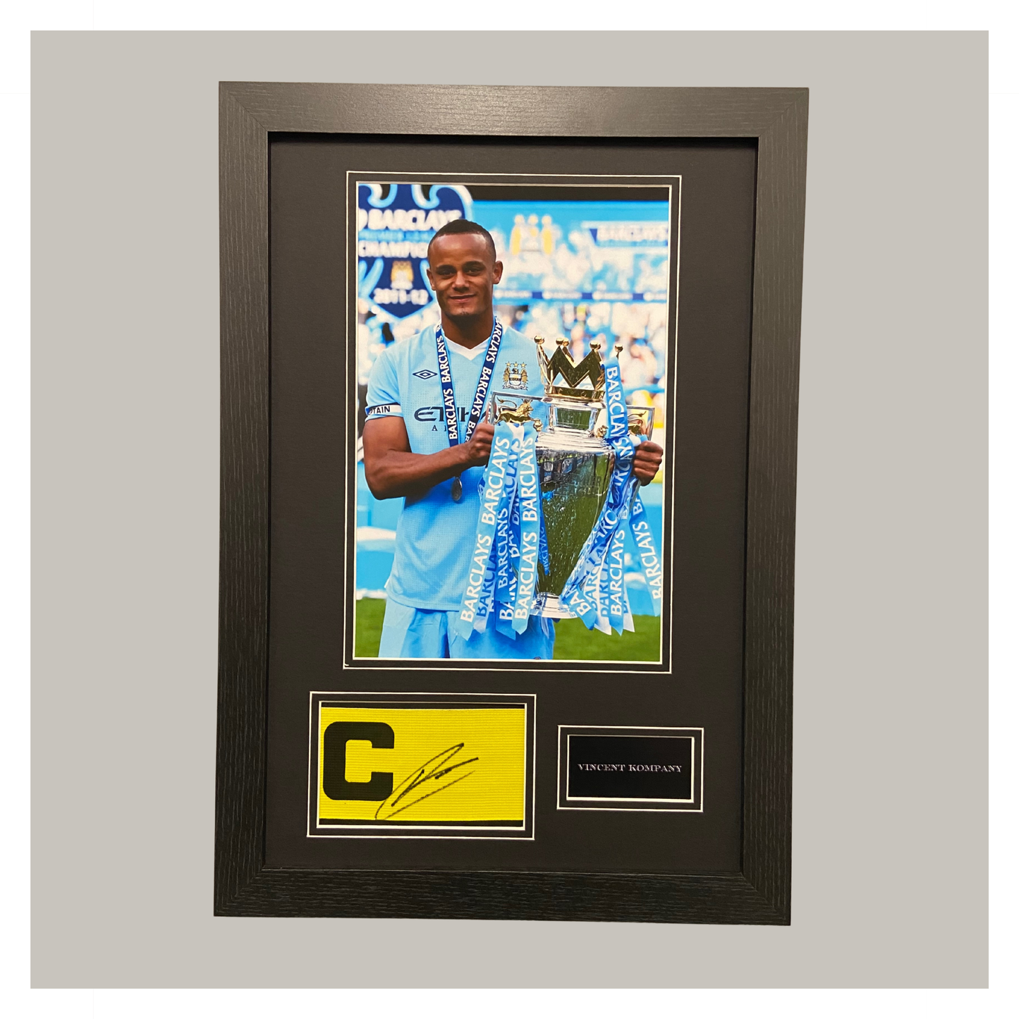 VINCENT KOMPANY CAPTAINS ARMBAND DISPLAY.
